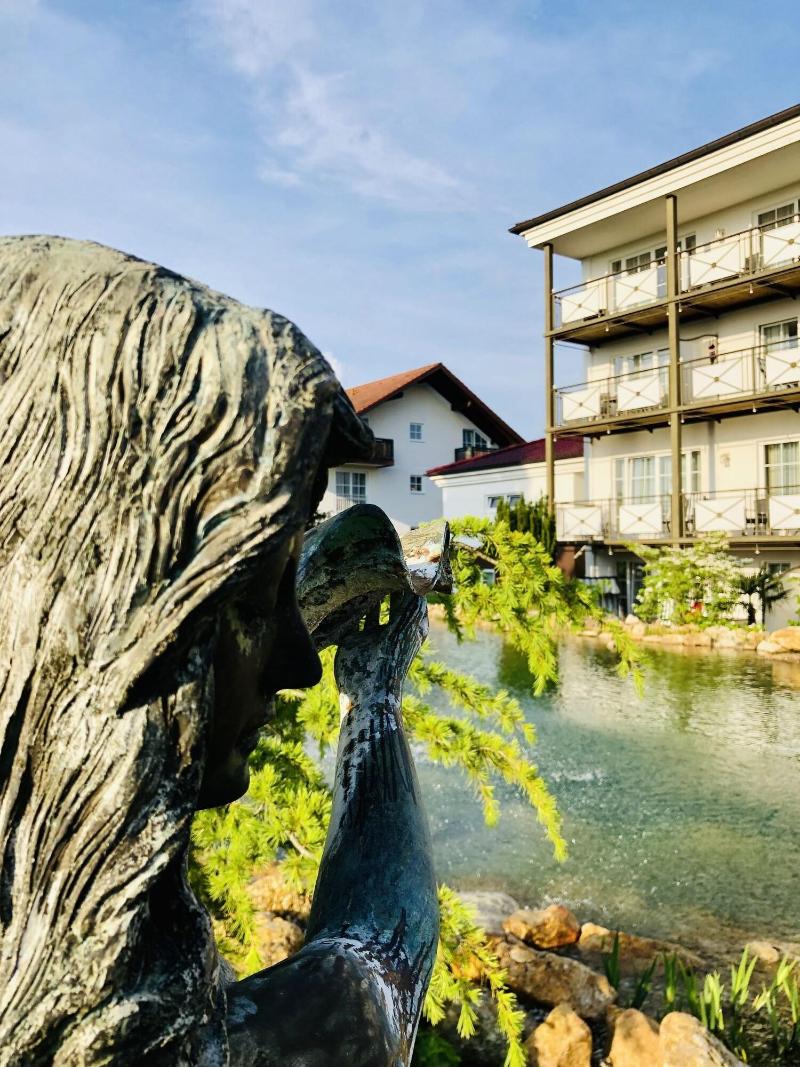 Ortners Resort image