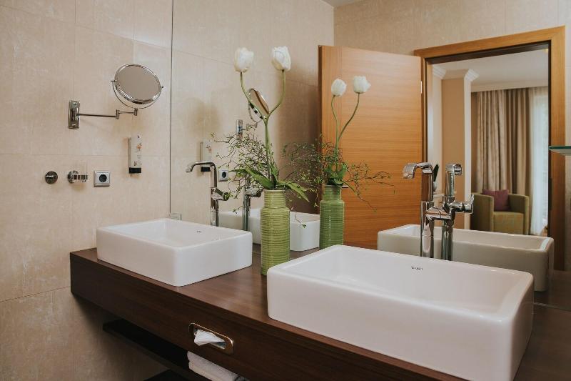 Ortners Resort image