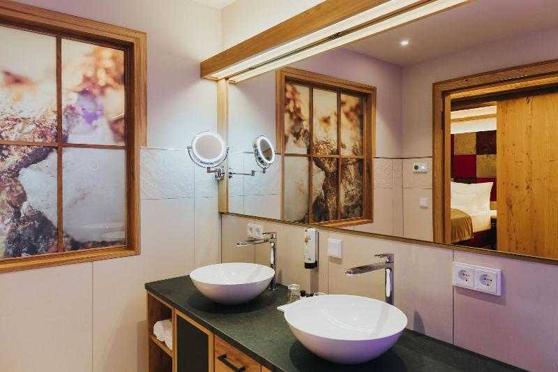 Ortners Resort image