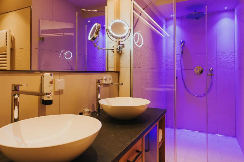 Ortners Resort image
