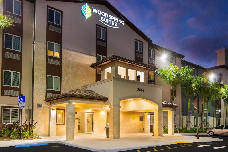 Woodspring Suites Jacksonville South image