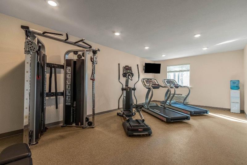 Woodspring Suites Jacksonville South image
