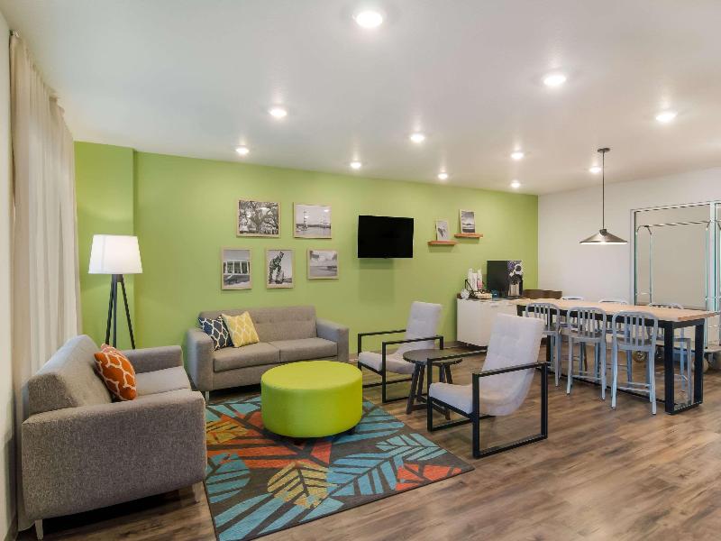 Woodspring Suites Jacksonville South image