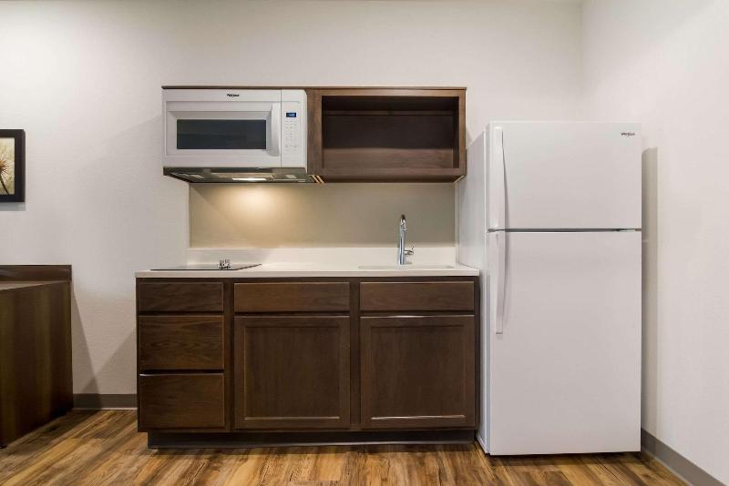 Woodspring Suites Jacksonville South image