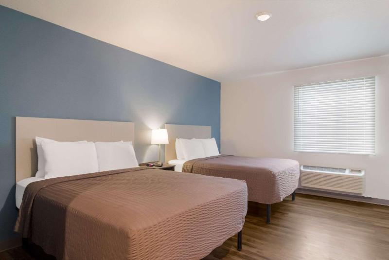 Woodspring Suites Jacksonville South image