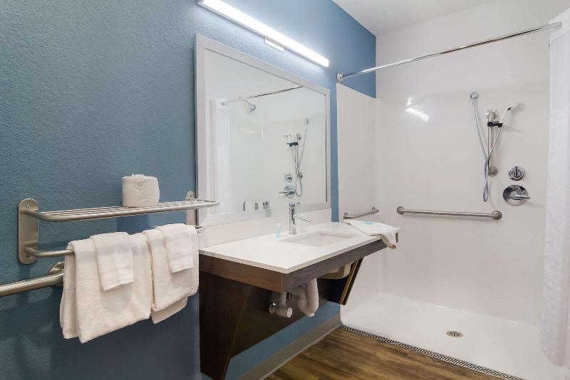 Woodspring Suites Jacksonville South image