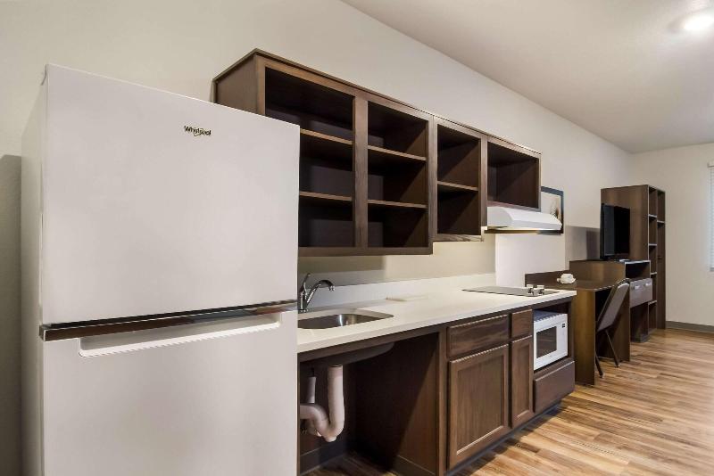 Woodspring Suites Jacksonville South image