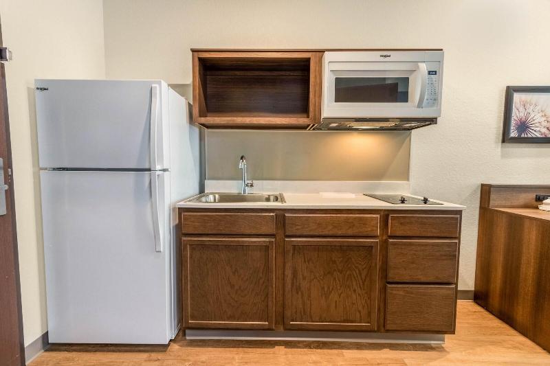 Woodspring Suites Jacksonville South image