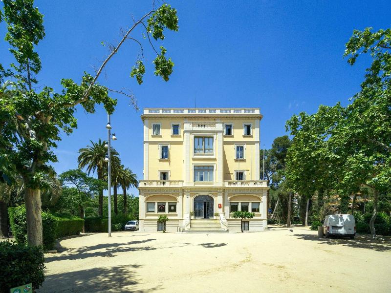 Limehome Barcelona Carrer De Fontcoberta image