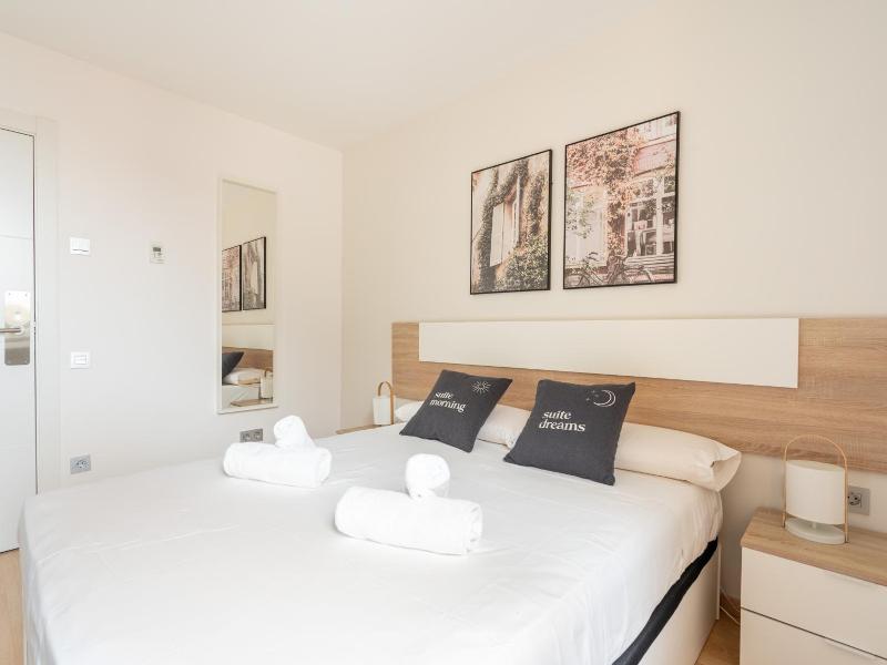 Limehome Barcelona Carrer De Fontcoberta image