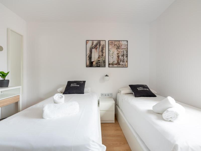 Limehome Barcelona Carrer De Fontcoberta image