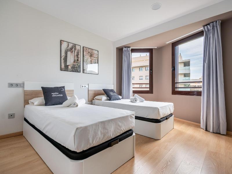 Limehome Barcelona Carrer De Fontcoberta image