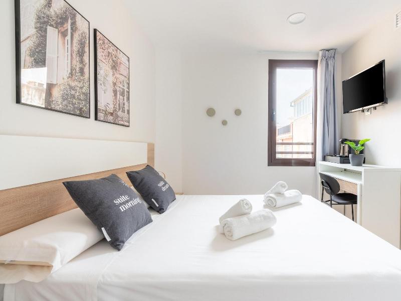 Limehome Barcelona Carrer De Fontcoberta image