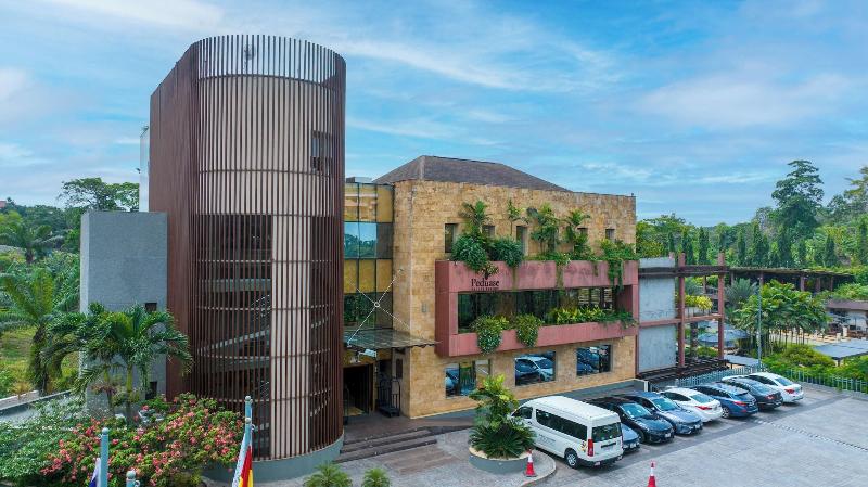 Peduase Valley Resort image