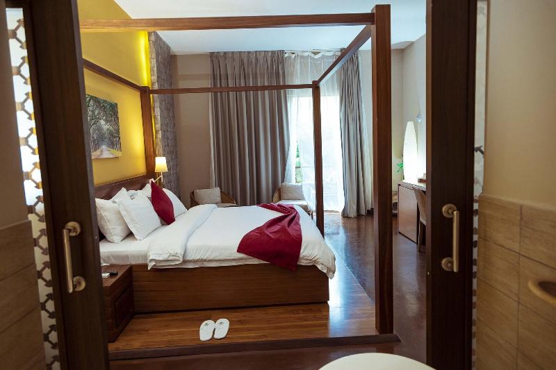 Peduase Valley Resort image