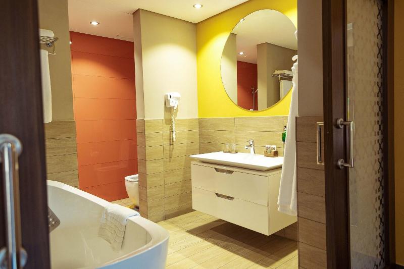 Peduase Valley Resort image