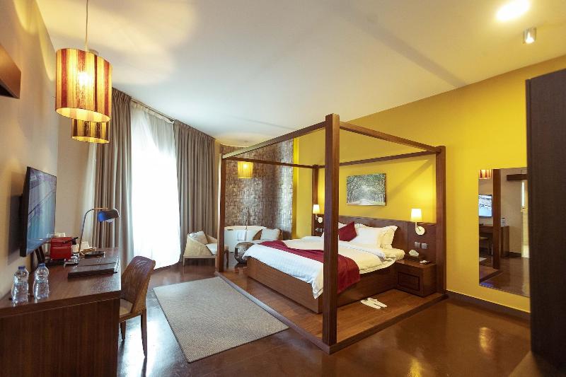 Peduase Valley Resort image