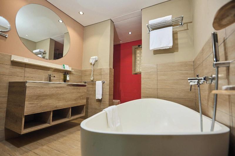 Peduase Valley Resort image