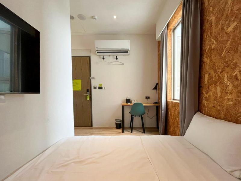 Light Hostel Hualien image