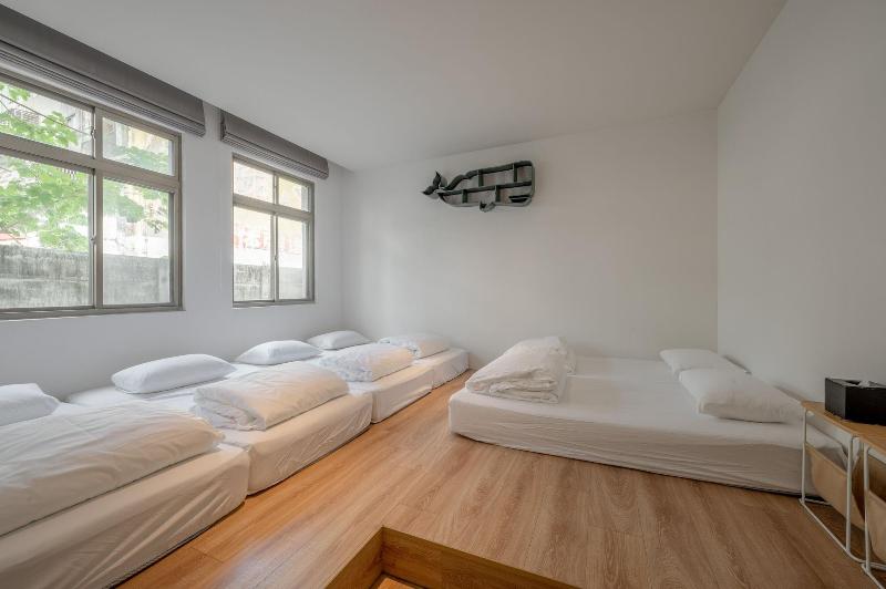 Light Hostel Hualien image