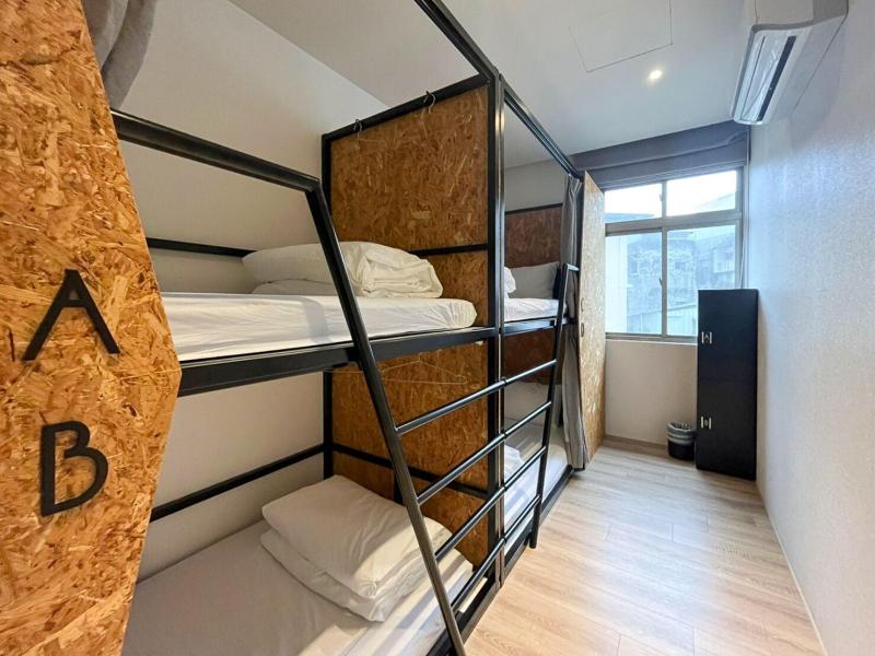 Light Hostel Hualien image