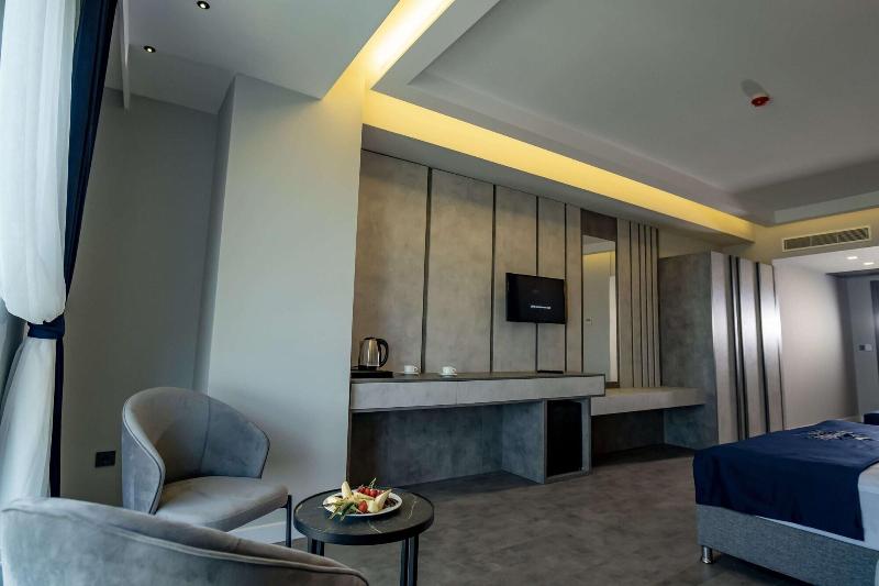 Newarise Hotel image
