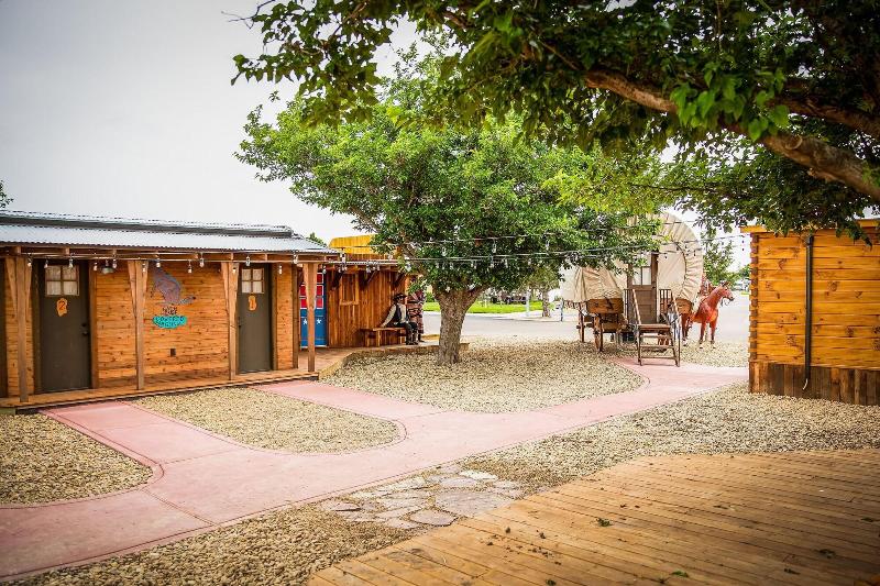 The Big Texan Cabins Wagons