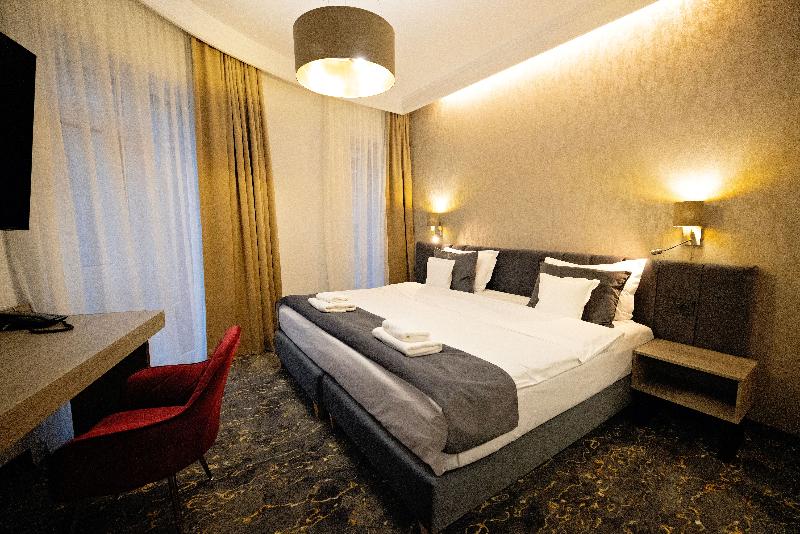 Opera Hotel image
