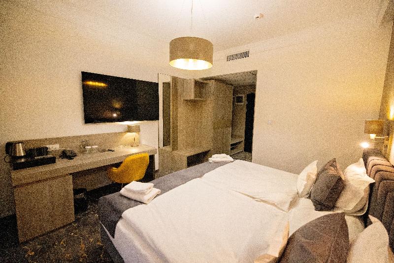 Opera Hotel image