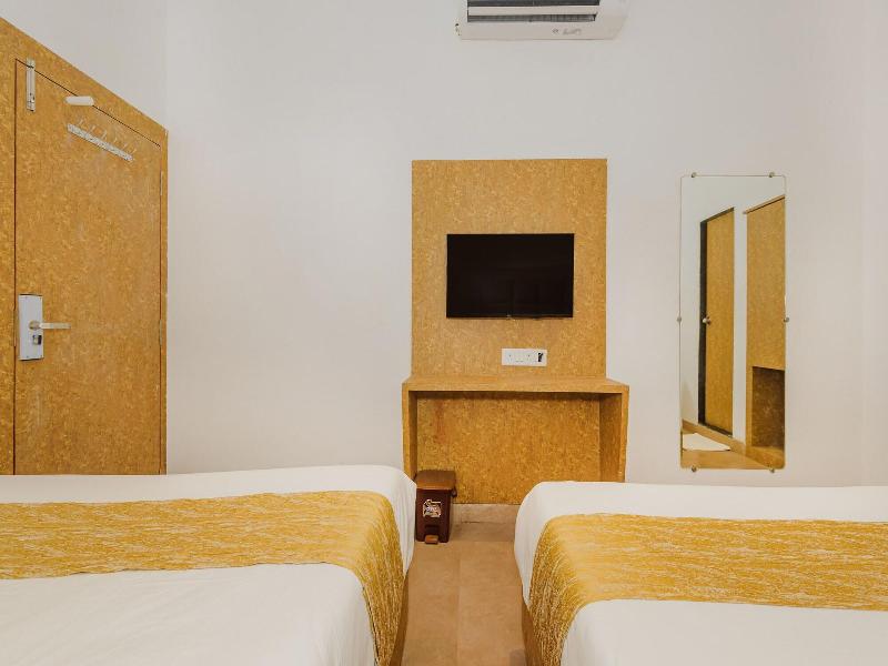 Hotel Zillion Executive image