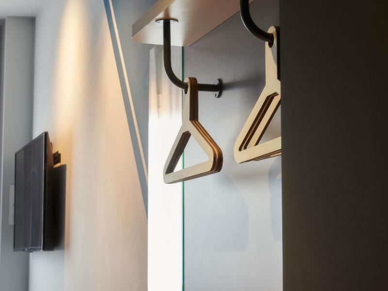 Ibis Budget Vitoria Gasteiz image