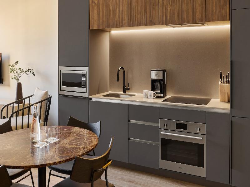 Eurostars Old Montreal Suites & Apartments image