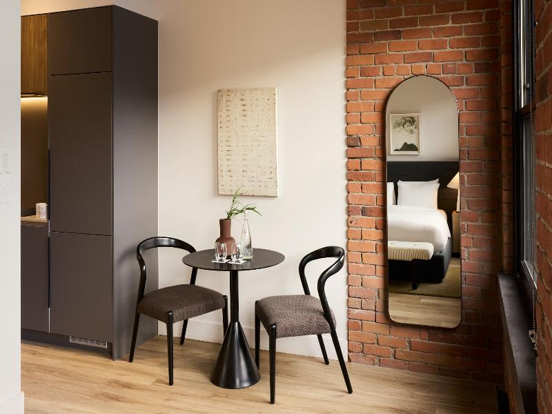 Eurostars Old Montreal Suites & Apartments image