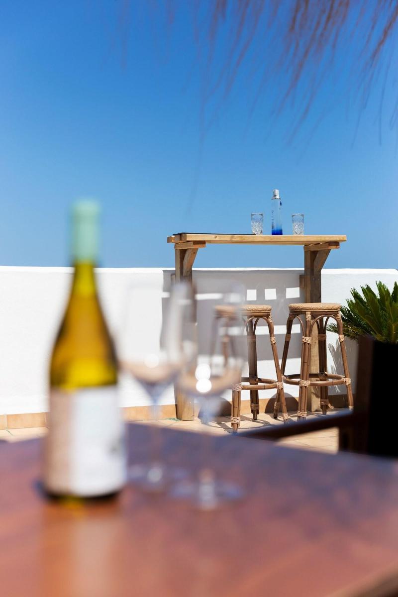 Hostal Cala Llombards image