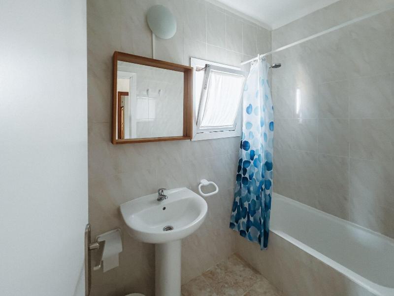 Hostal Cala Llombards image