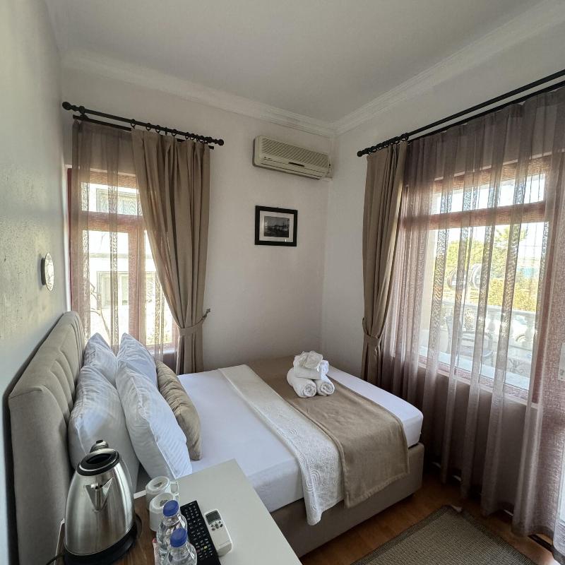 Sa Zer Otel image