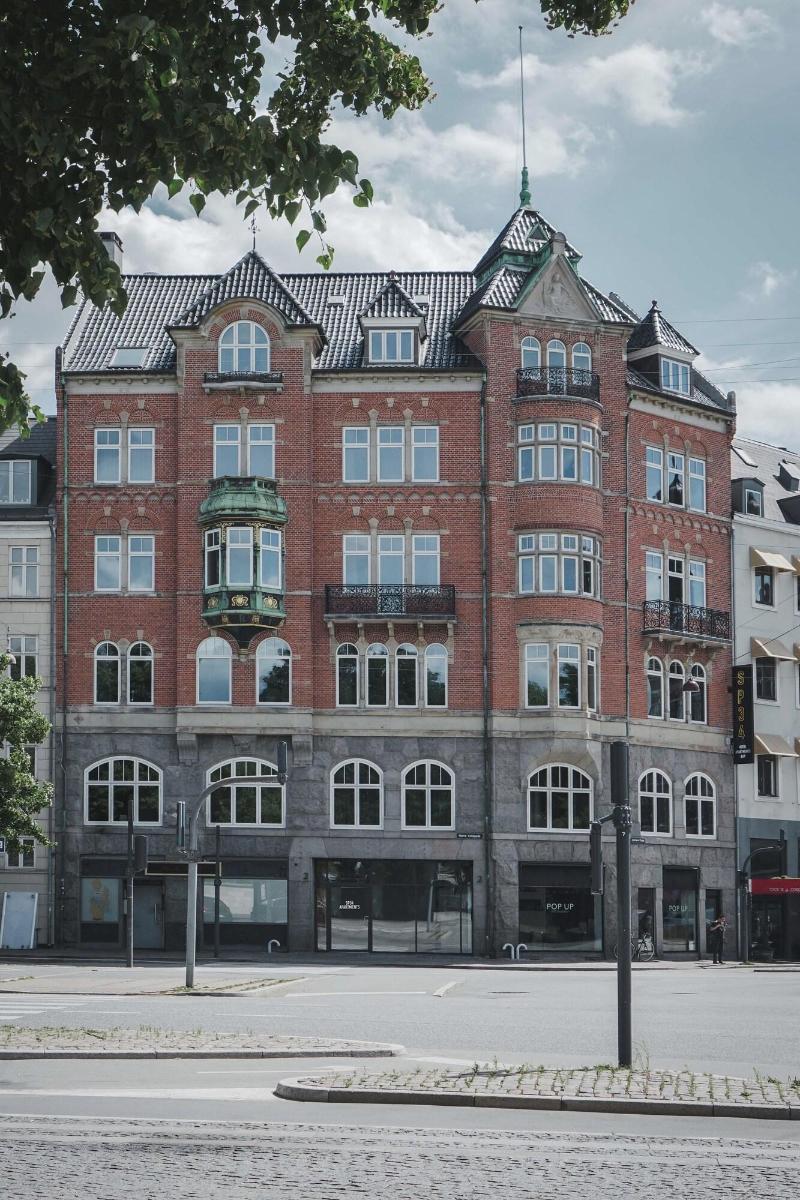 Apartments By Bra Chner Hotels image