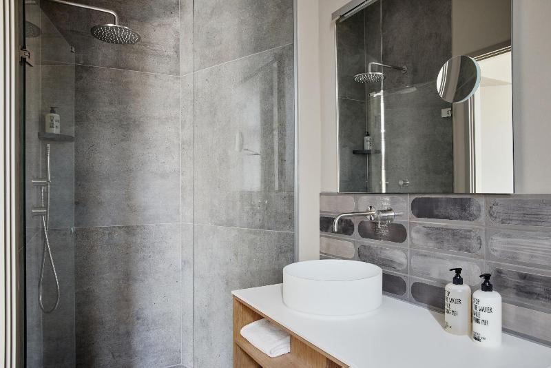 Apartments By Bra Chner Hotels image