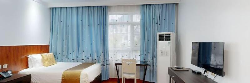 Tauese Seaview Hotel image