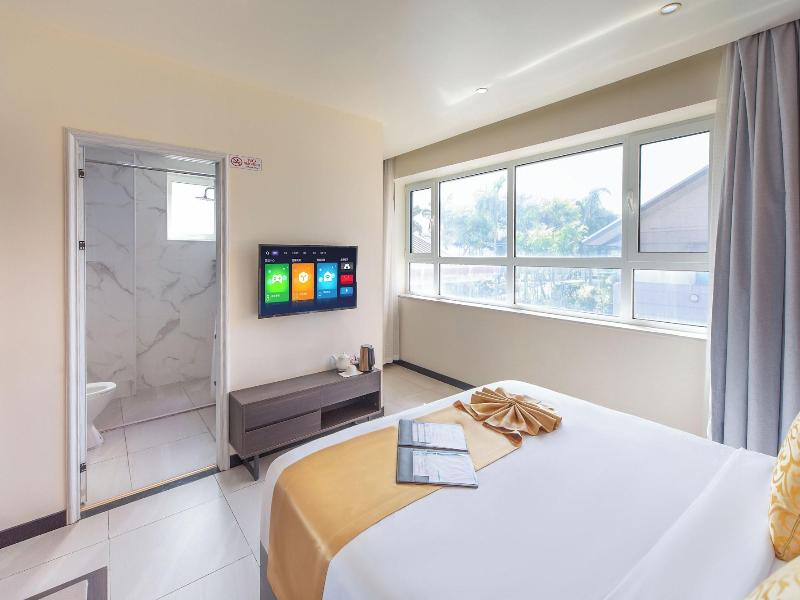 Tauese Seaview Hotel image