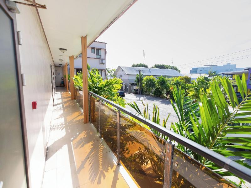 Tauese Seaview Hotel image