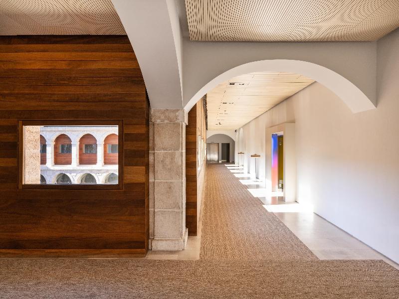Parador de Alcala de Henares image