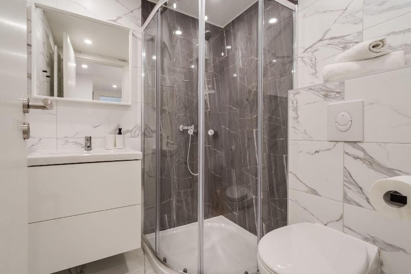 K33 Boutique Apartments By Bqa image