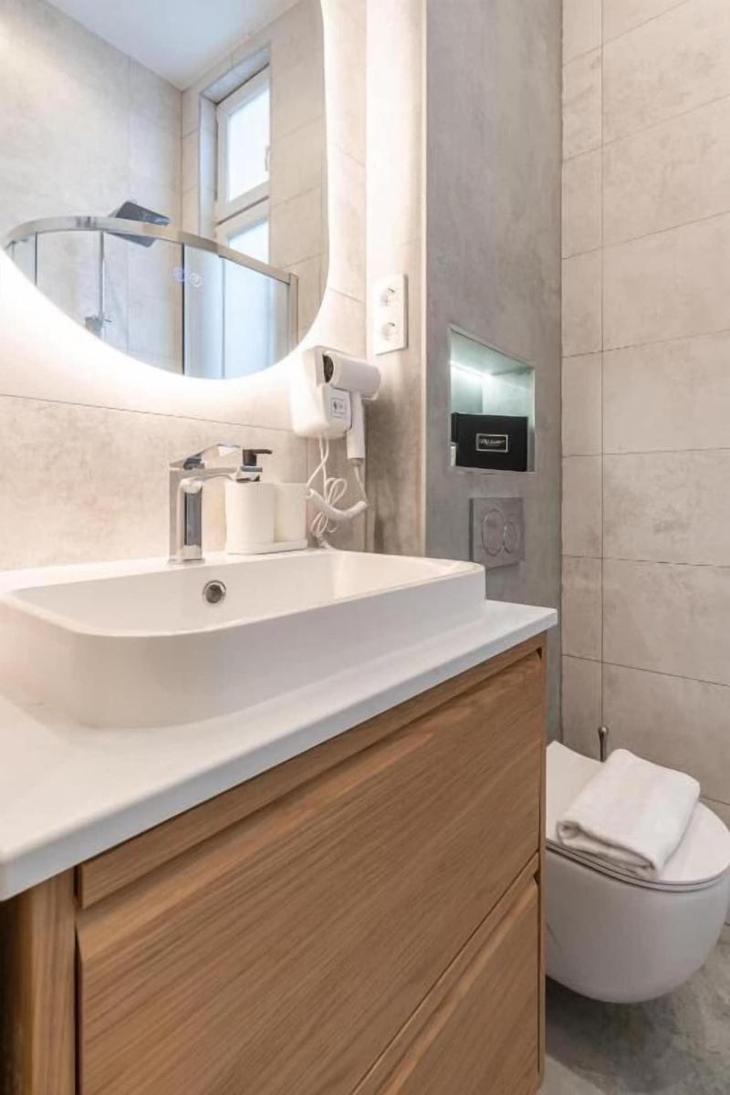 K33 Boutique Apartments By Bqa image