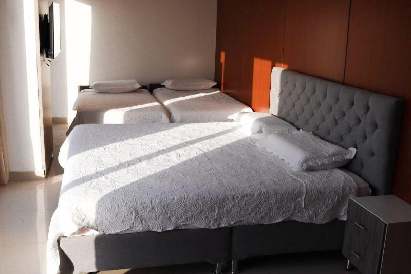 Aparta Hotel Mediterraneo image
