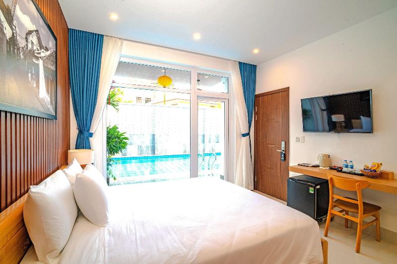 White House Central Villa image