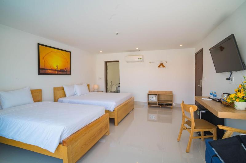 White House Central Villa image