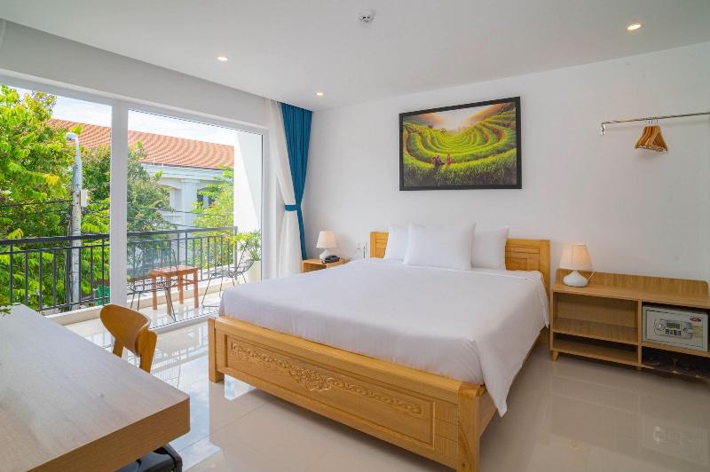 White House Central Villa image