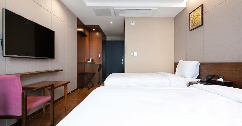 Gloucester Hotel Jeonju image