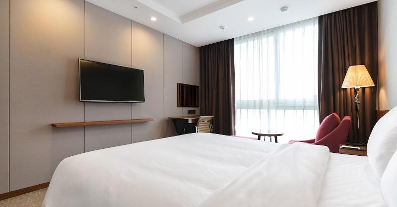 Gloucester Hotel Jeonju image